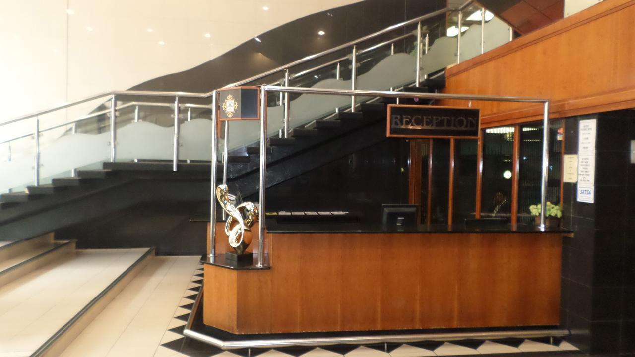 Aparthotel Coastlands Self Catering 3*
