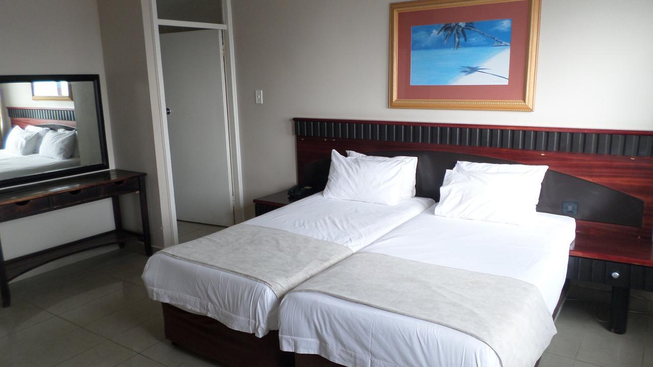 Aparthotel Coastlands Self Catering