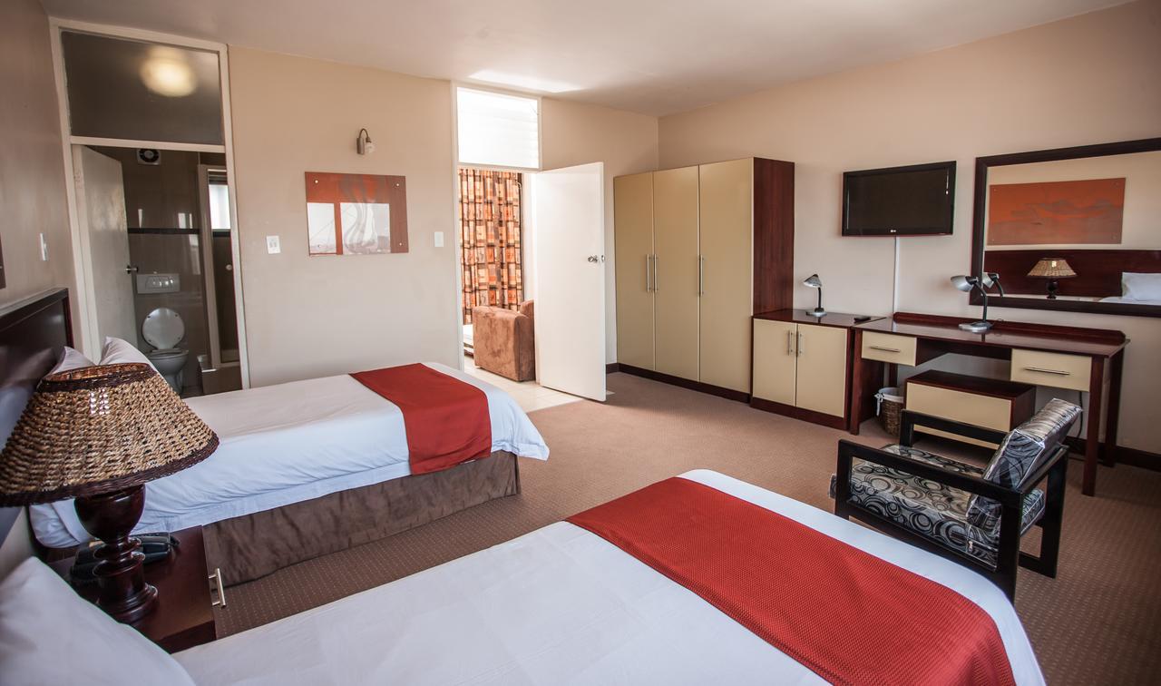 Aparthotel Coastlands Self Catering