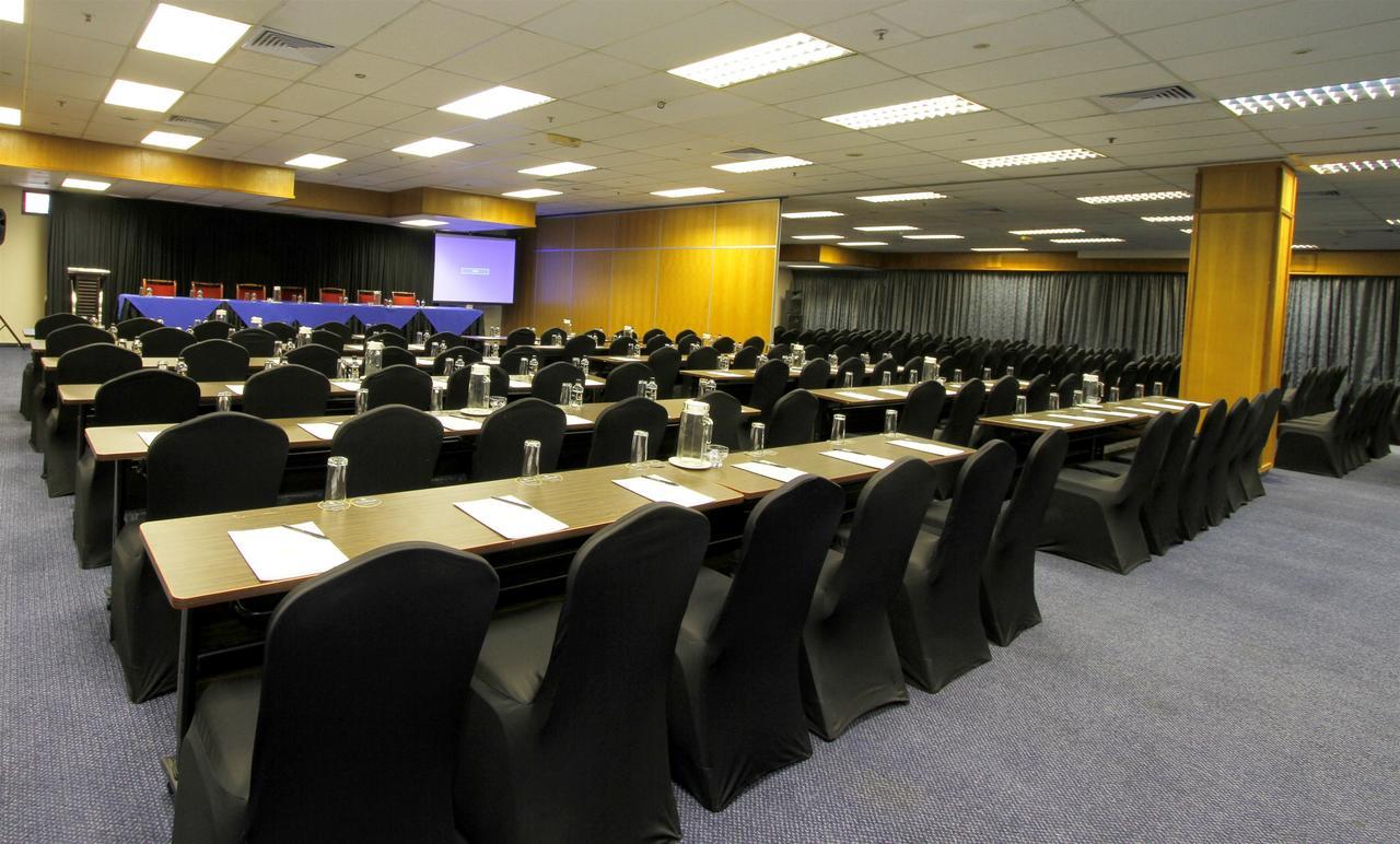 Coastlands Self Catering Aparthotel 3*